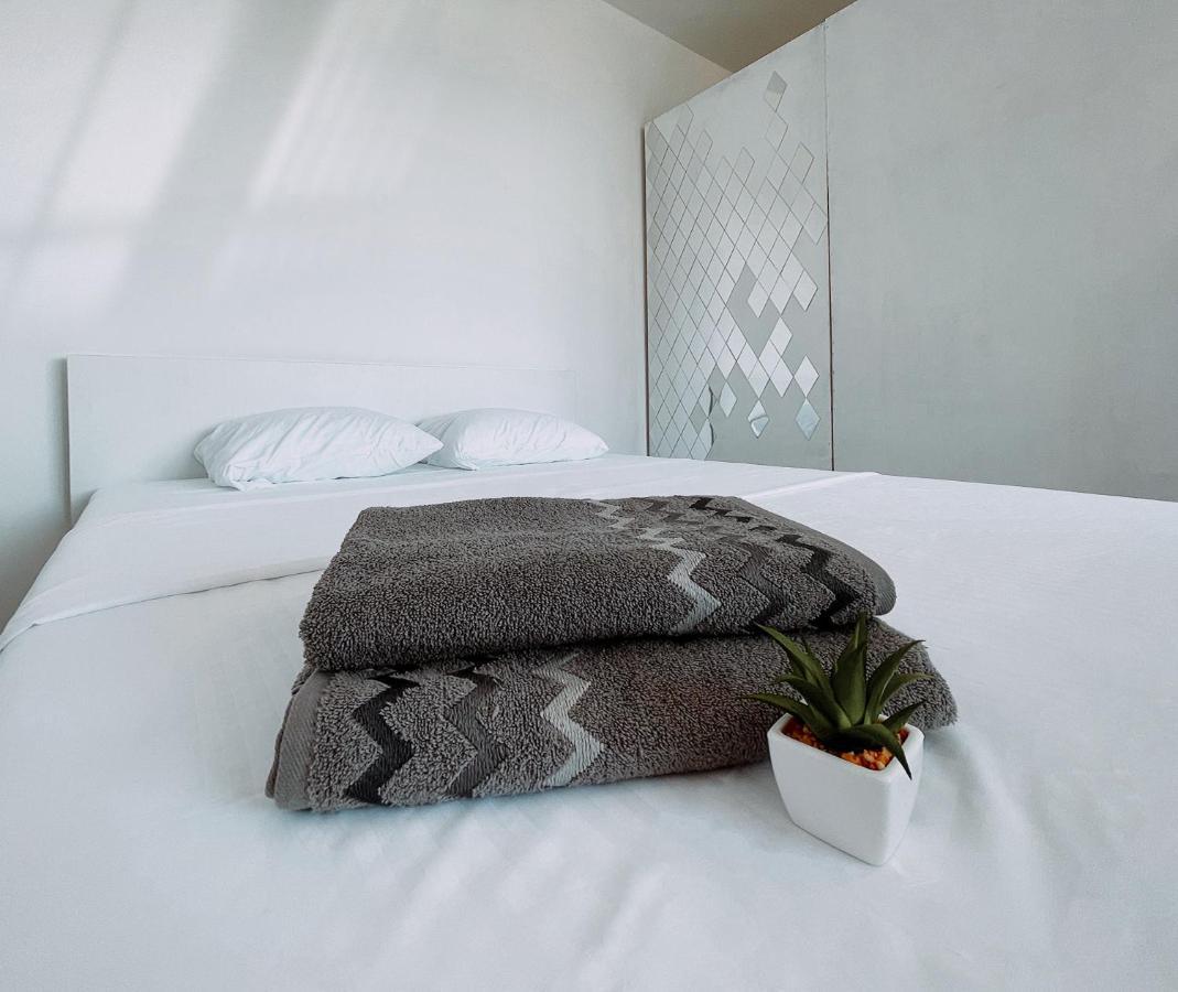 Apartments Bali Durrës Buitenkant foto